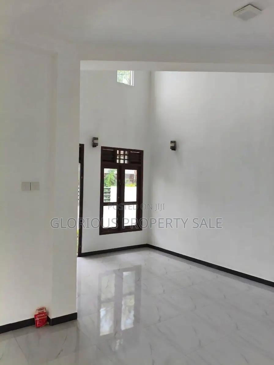 4bdrm House in Bangalawaththa, Kadawatha for sale