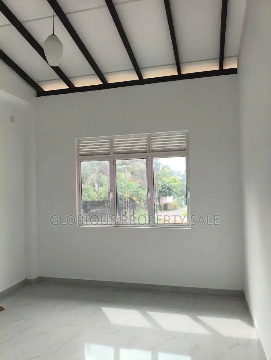 4bdrm House in Bangalawaththa, Kadawatha for sale