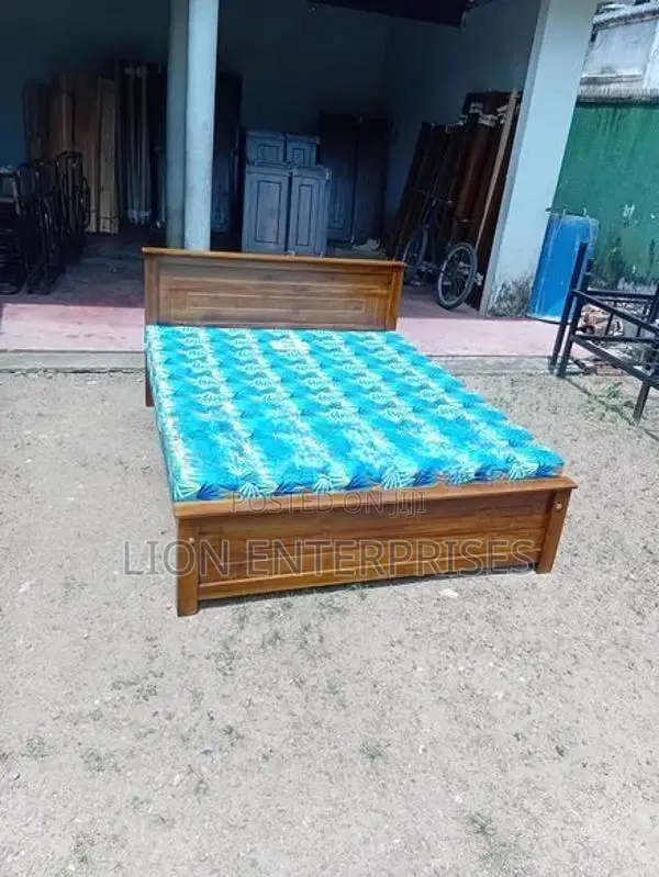 6×5 Teak Box Bed with Double Layer Mattress