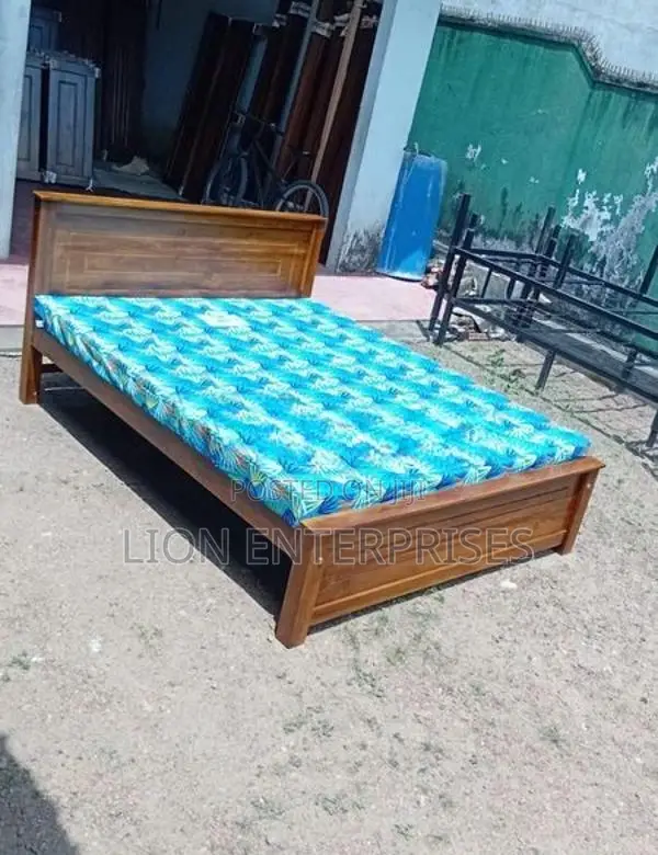 72×60 Teak Box Bed with Mattress