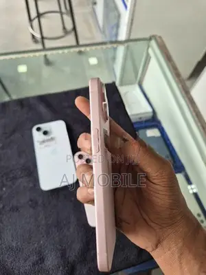 Apple iPhone 15 128GB (Used)