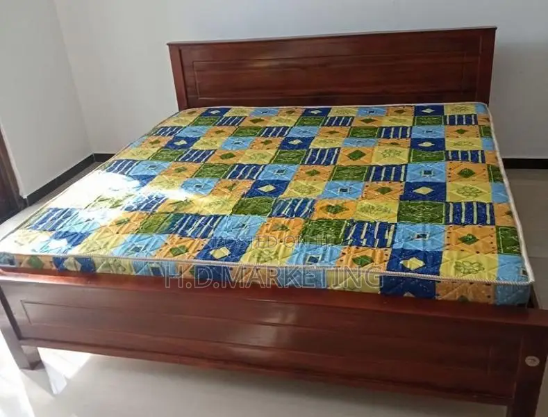 6x6 - 72x72 King Size Design Box Bed with Double Layer Mattress