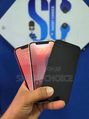 Apple iPhone 12 64GB 5G (Used)