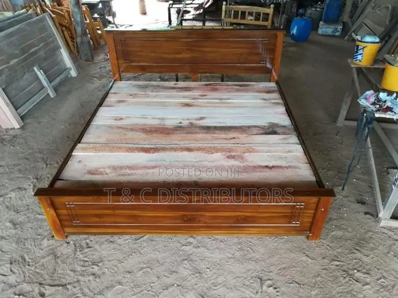 72*72 Teak Box Bed