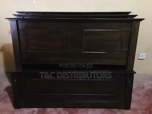 Teak bed 6*4