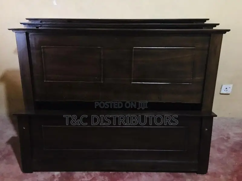Teak bed 6*4