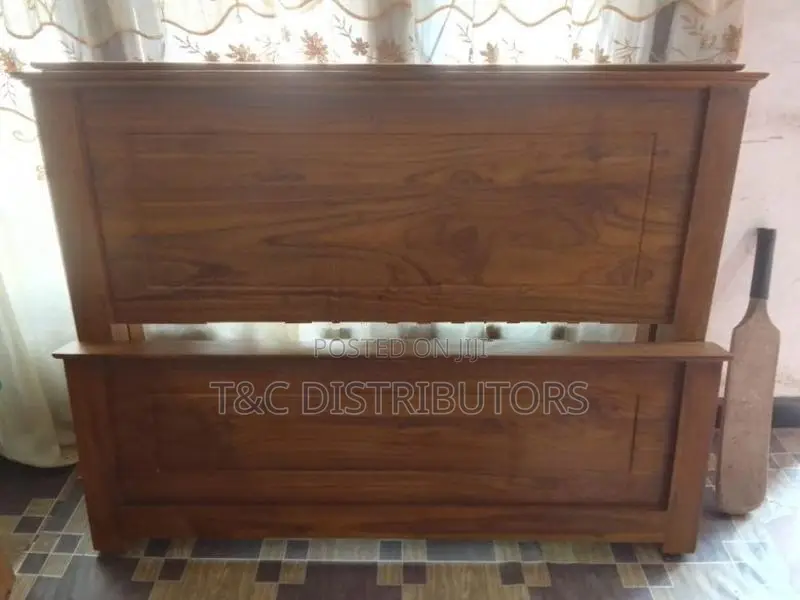 Teak bed 6*4