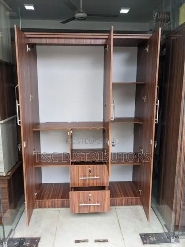 Melamine 3 door almari