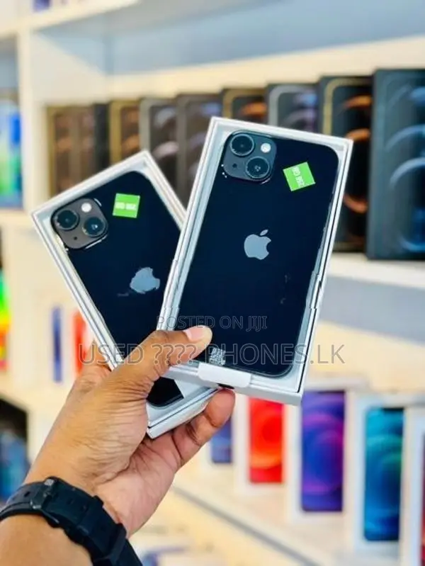 Apple iPhone 13 128GB (Used)