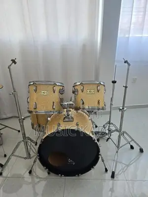 DRUM SETS