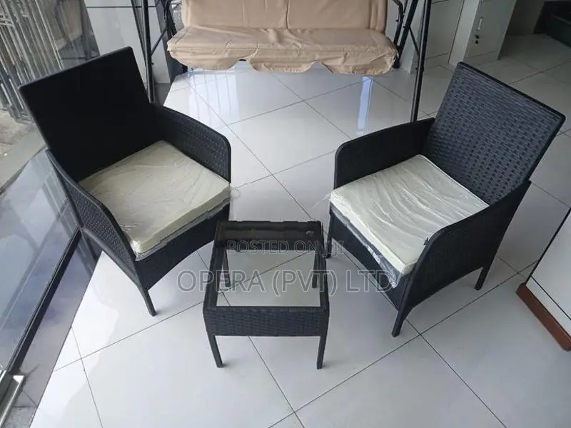 Outdoor Coffee table with 2 chairs