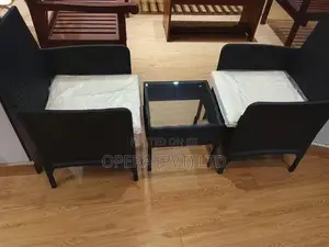 Outdoor cane table with Chair Set