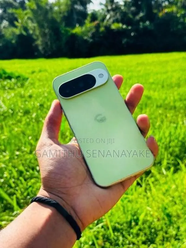 Google Pixel 10 (Used)