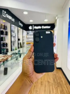 Apple iPhone 16 (Used)