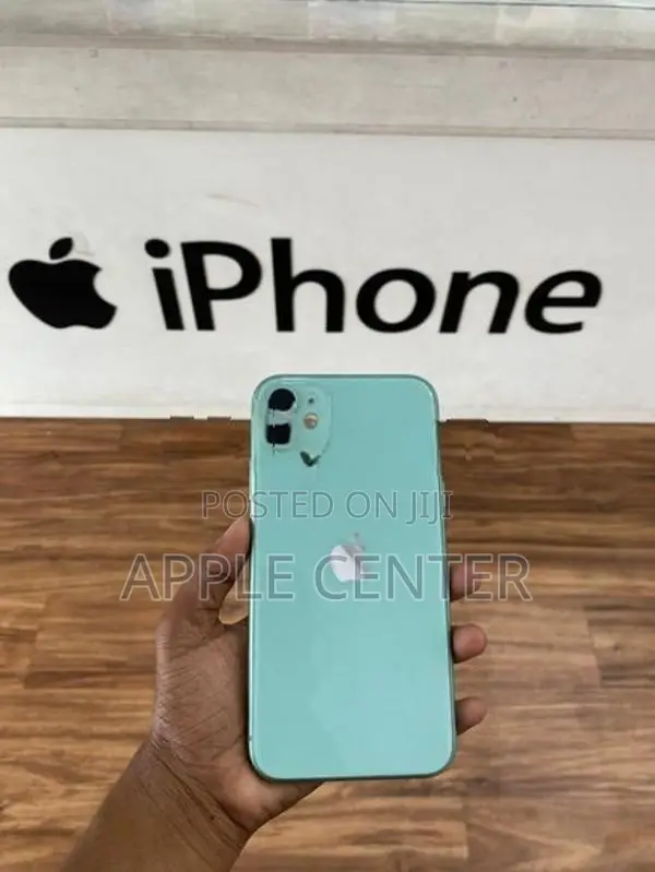 Apple iPhone 11 (Used)