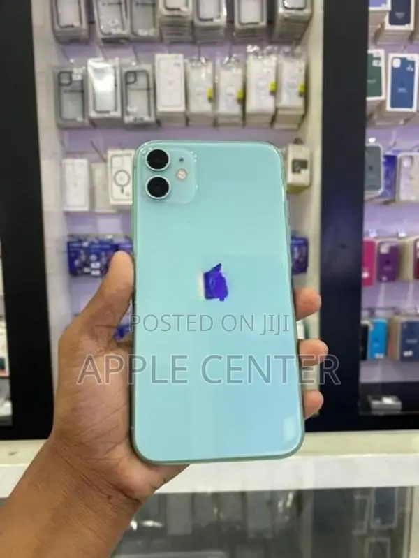 Apple iPhone 11 (Used)