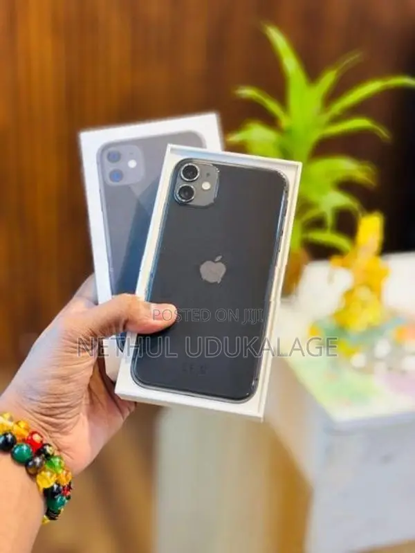 Apple iPhone 11 128GB (Used)