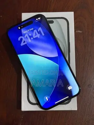 Apple iPhone 15 (Used)
