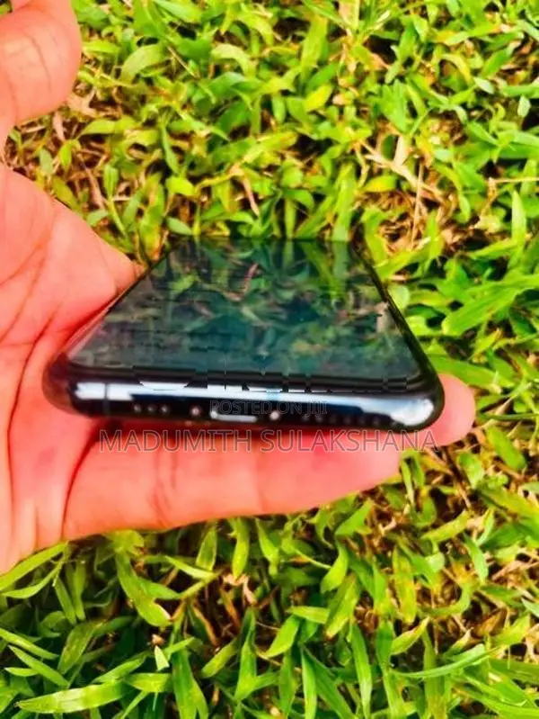 Apple iPhone 11 Pro (Used)