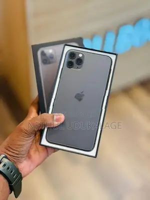 Apple iPhone 11 Pro Max 256GB (Used)