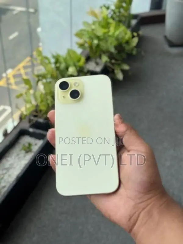 Apple iPhone 15 128GB (Used)