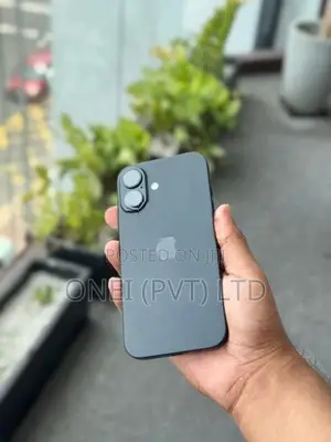 Apple iPhone 16 128GB (Used)