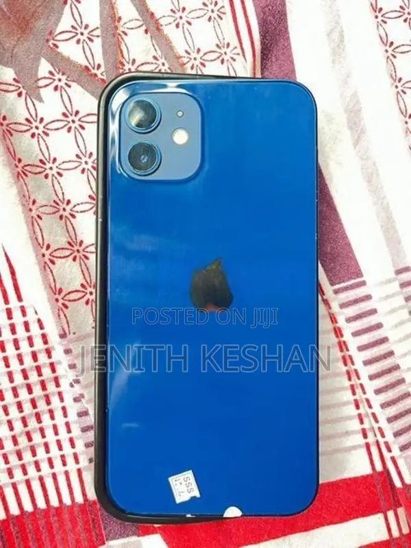 Apple iPhone 12 (Used)