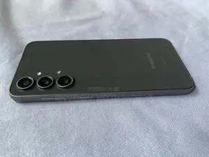 Samsung Galaxy S23 FE (Used)