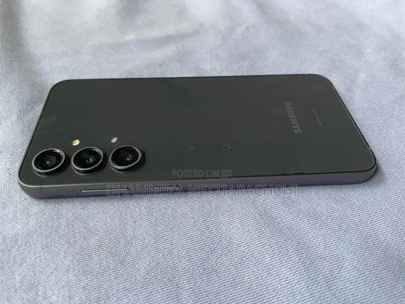 Samsung Galaxy S23 FE (Used)