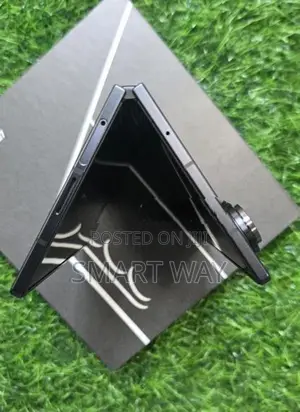 Samsung Galaxy Z Fold 7 (Used)