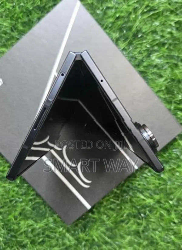 Samsung Galaxy Z Fold 7 (Used)