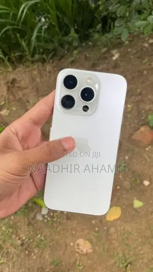 Apple iPhone 15 Pro (Used)