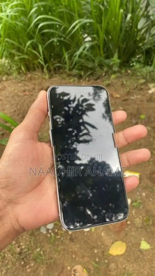 Apple iPhone 15 Pro (Used)