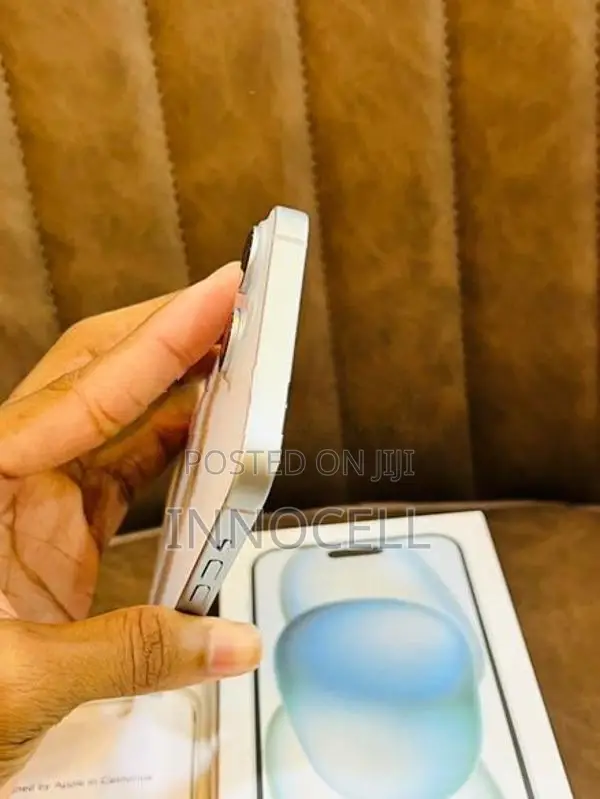 Apple iPhone 15 128GB (Used)