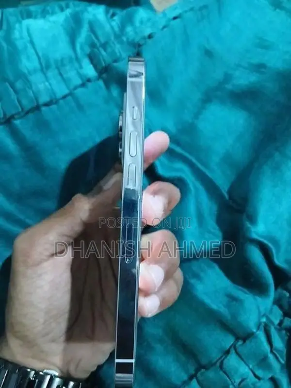 Apple iPhone 14 Pro (Used)