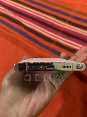 Samsung Galaxy S22 Ultra (Used)