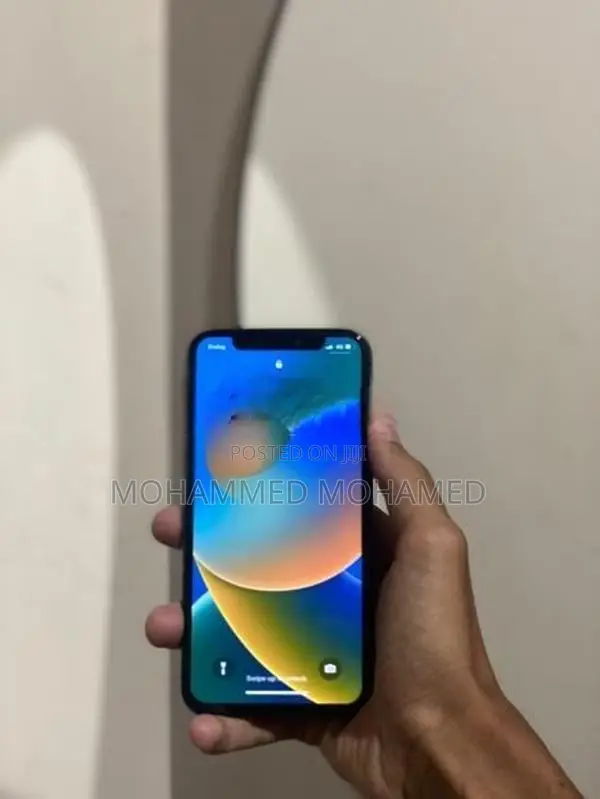 Apple iPhone X (Used)