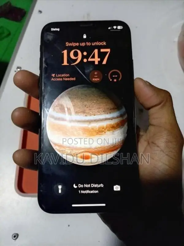 Apple iPhone 8 (Used)