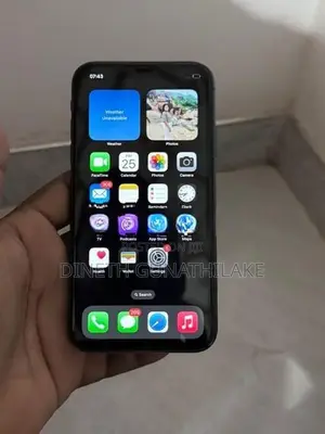 Apple iPhone 11 (Used)