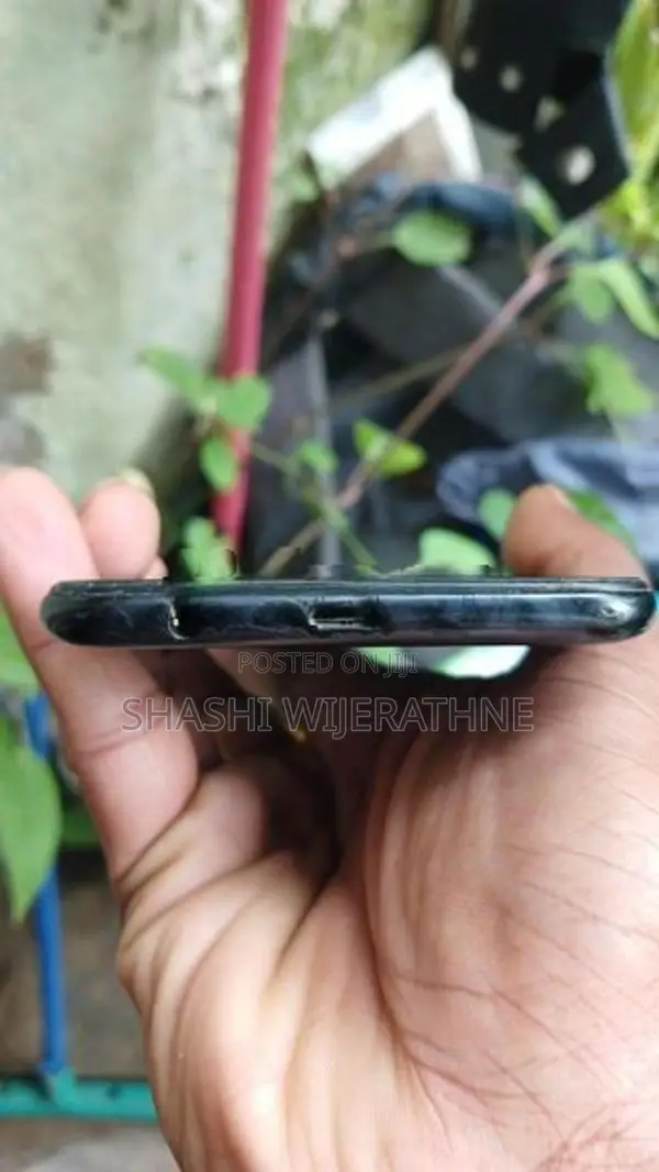 Samsung Galaxy A10 (Used)
