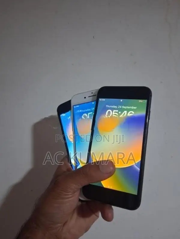 Apple iPhone 8 (Used)