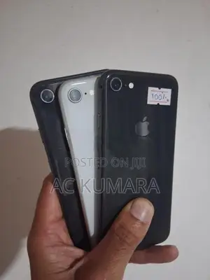 Apple iPhone 8 (Used)