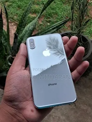 Apple iPhone X (Used)