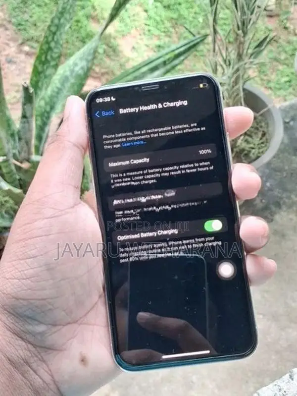 Apple iPhone X (Used)
