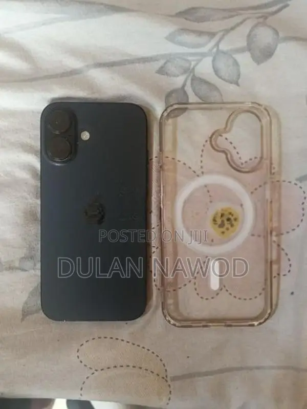 Apple iPhone 16 (Used)