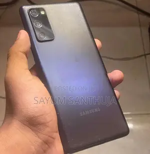 Samsung Galaxy S20FE (Used)