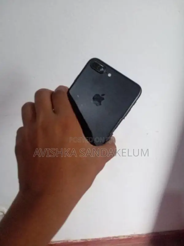 Apple iPhone 7 Plus (Used)