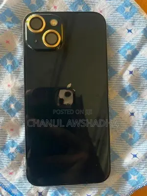 Apple iPhone 13 (Used)