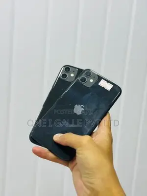 Apple iPhone 11 (Used)