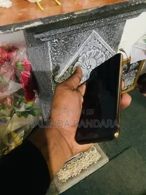 Apple iPhone 11 Pro (Used)